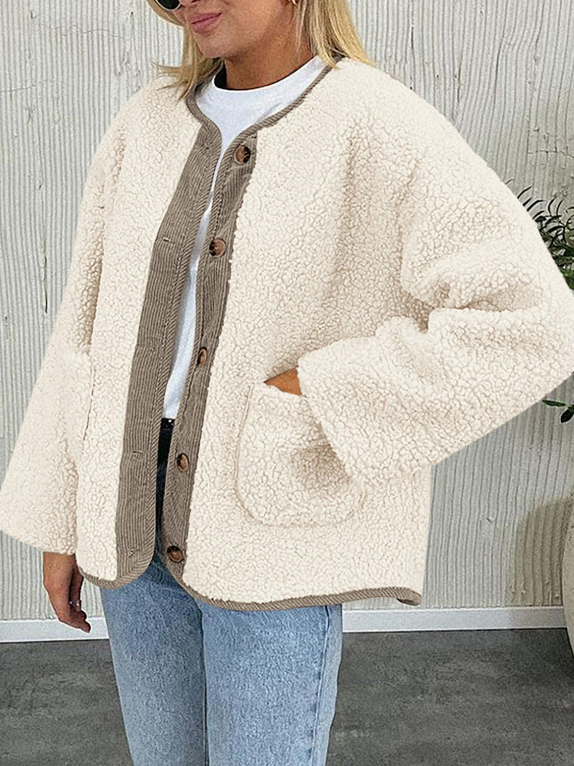 LIZAKOSHT  -  Contrast Button Up Sherpa Jacket with Pockets