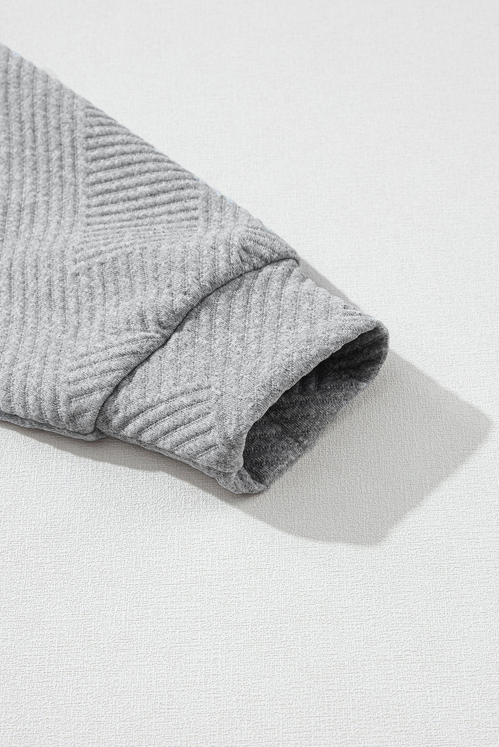 LIZAKOSHT  -  Textured Turtleneck Long Sleeve Sweatshirt