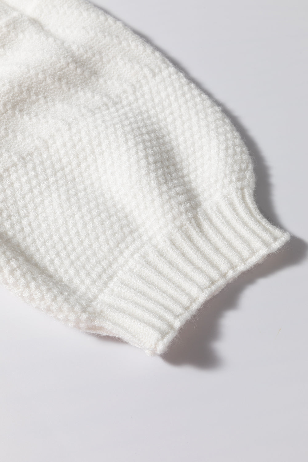LIZAKOSHT  -  Cable Knit Round Neck Half Sleeve Sweater
