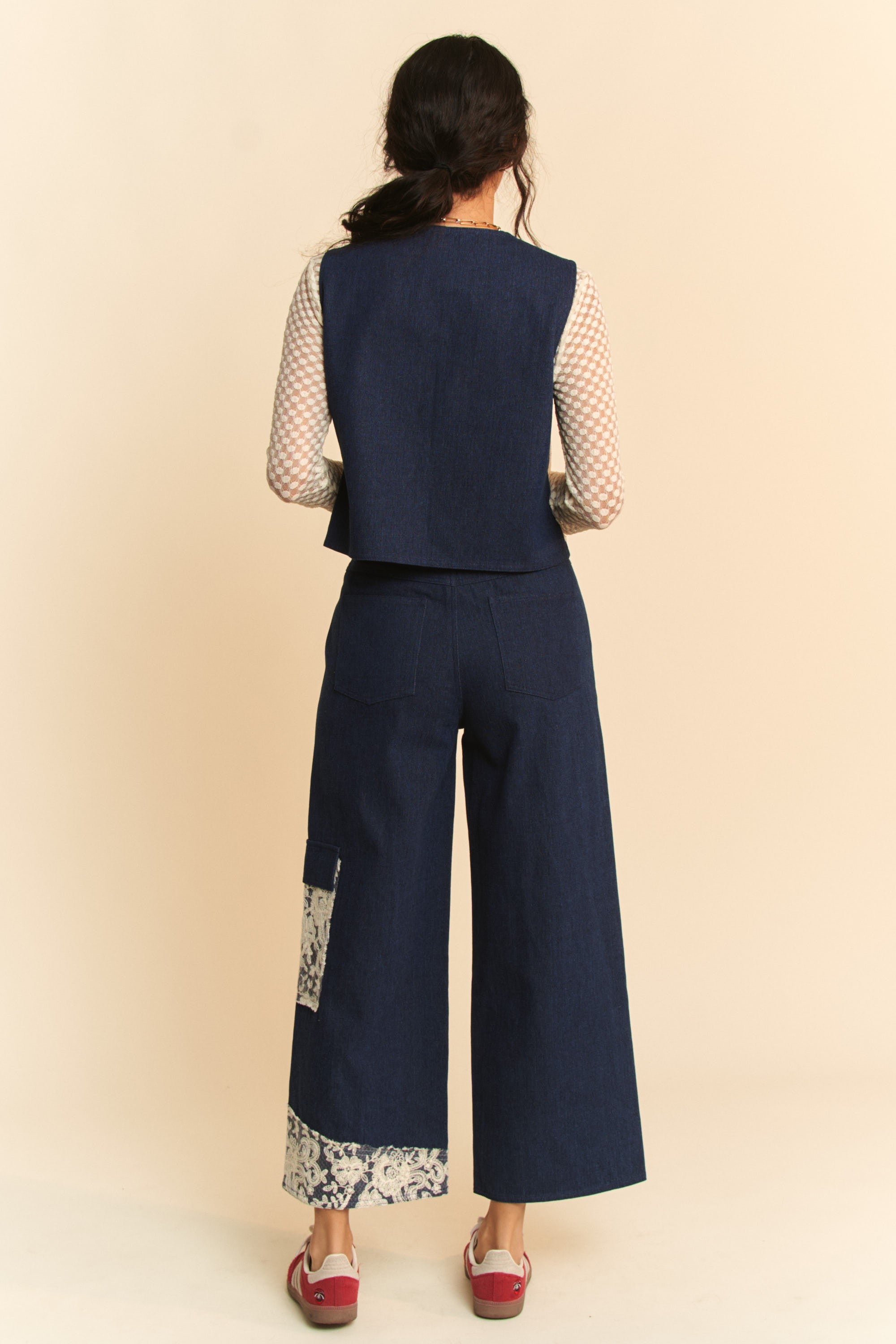 LIZAKOSHT  -  Davi & Dani Lace Applique Wide Leg Jeans