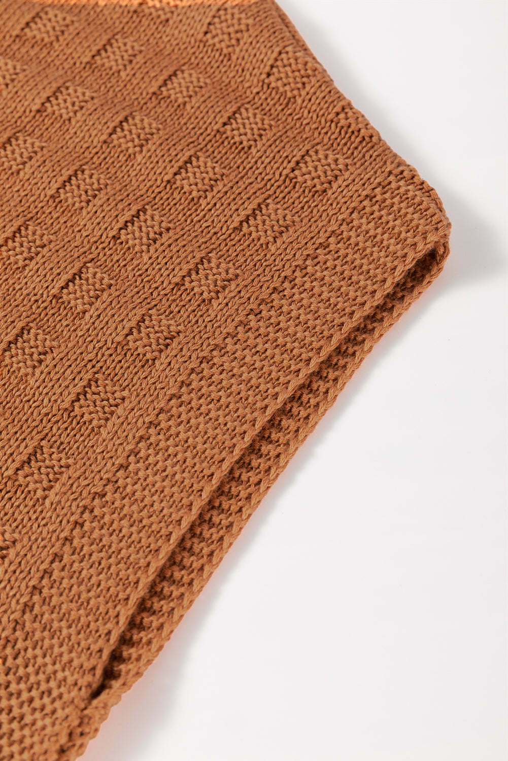 LIZAKOSHT  -  Round Neck Cap Sleeve Sweater Vest