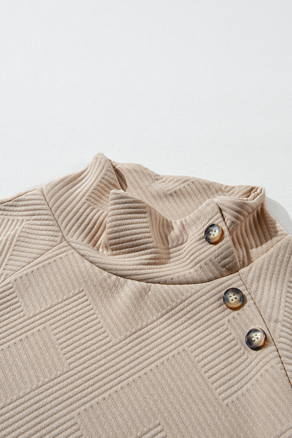 LIZAKOSHT  -  Textured Turtleneck Long Sleeve Sweatshirt
