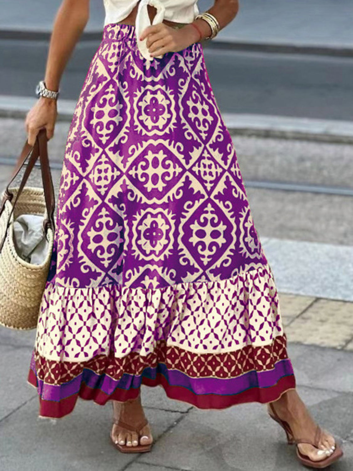 LIZAKOSHT  -  Geometric Elastic Waist Maxi Skirt