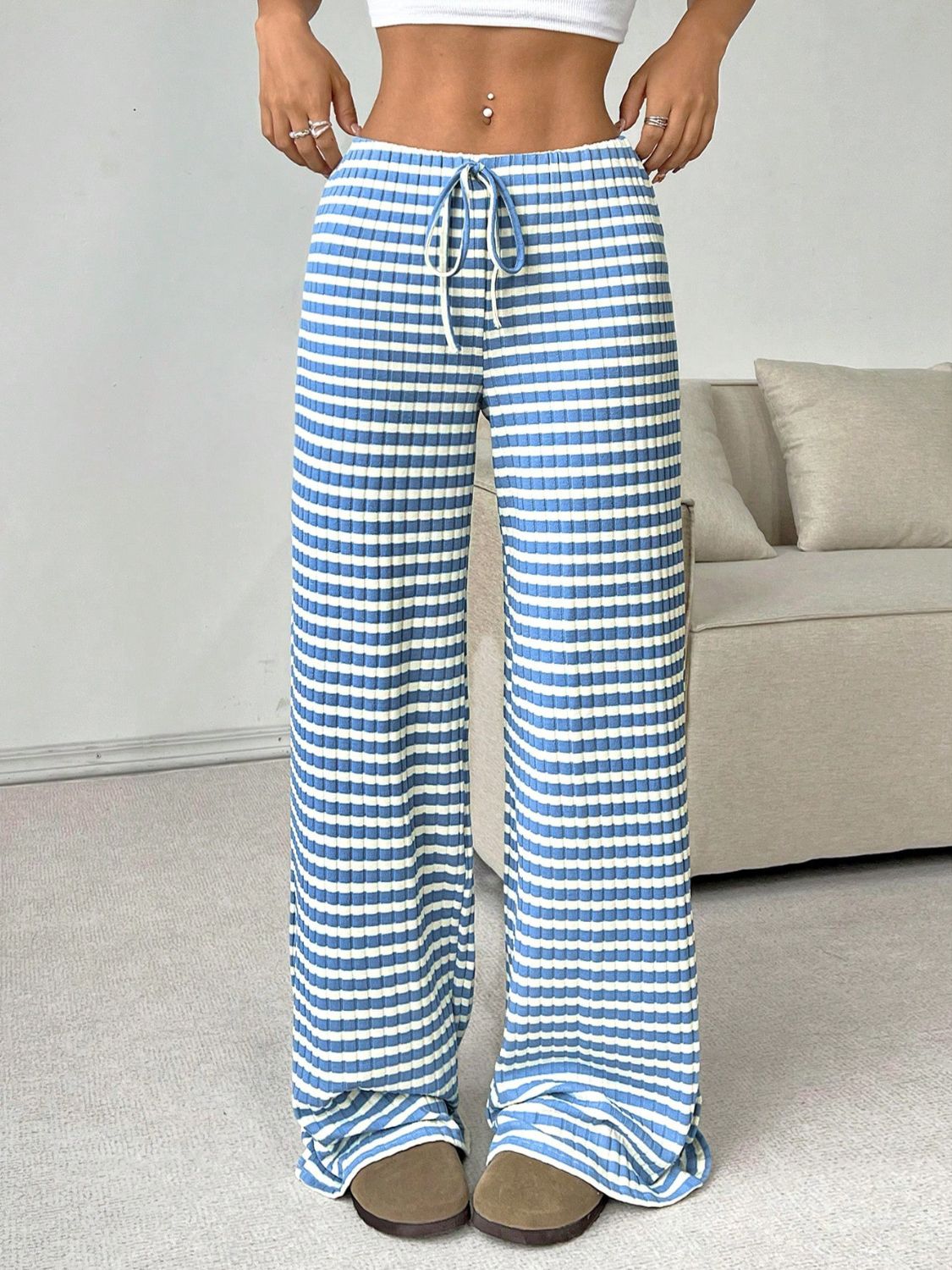 LIZAKOSHT  -  Tied Striped Wide Leg Pants