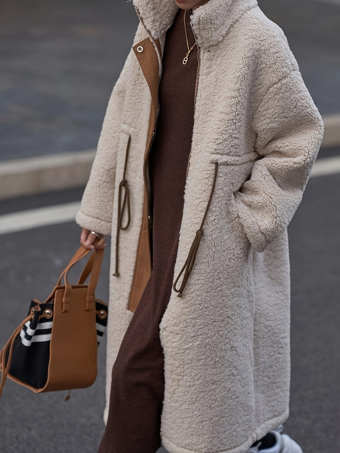 LIZAKOSHT  -  Plus Size Drawstring Zip Up Turtleneck Sherpa Coat