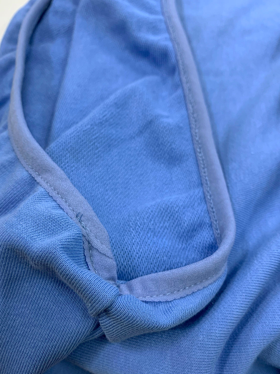 LIZAKOSHT  -  Exposed Seam Round Neck Long Sleeve Sweatshirt