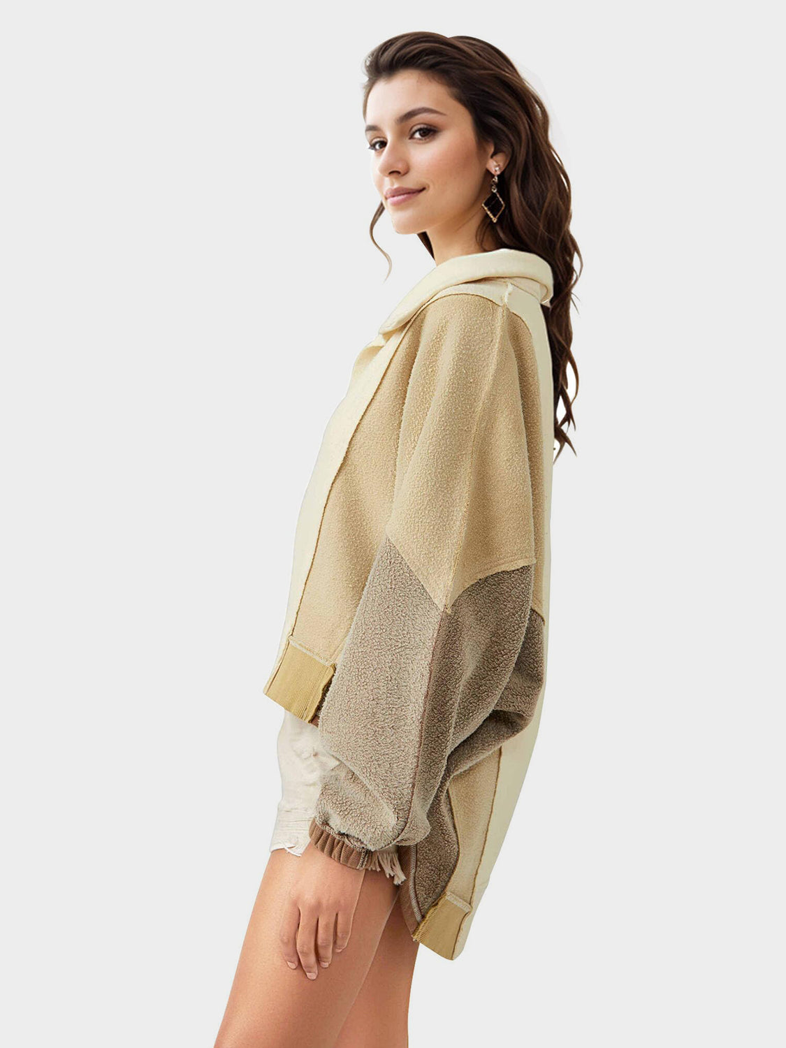 LIZAKOSHT  -  High-Low Exposed Seam Contrast Long Sleeve Sweatshirt