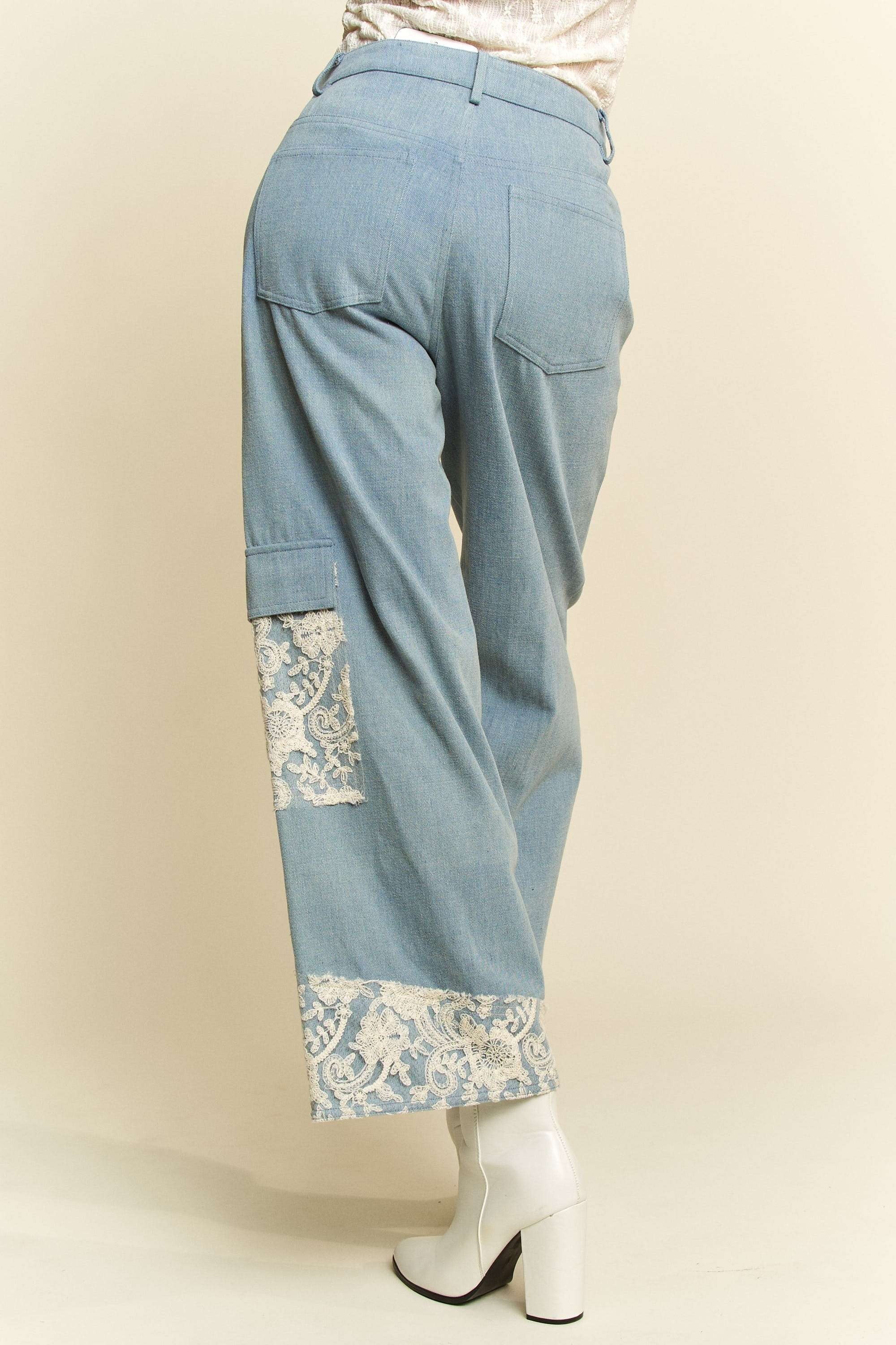 LIZAKOSHT  -  Davi & Dani Lace Applique Wide Leg Jeans