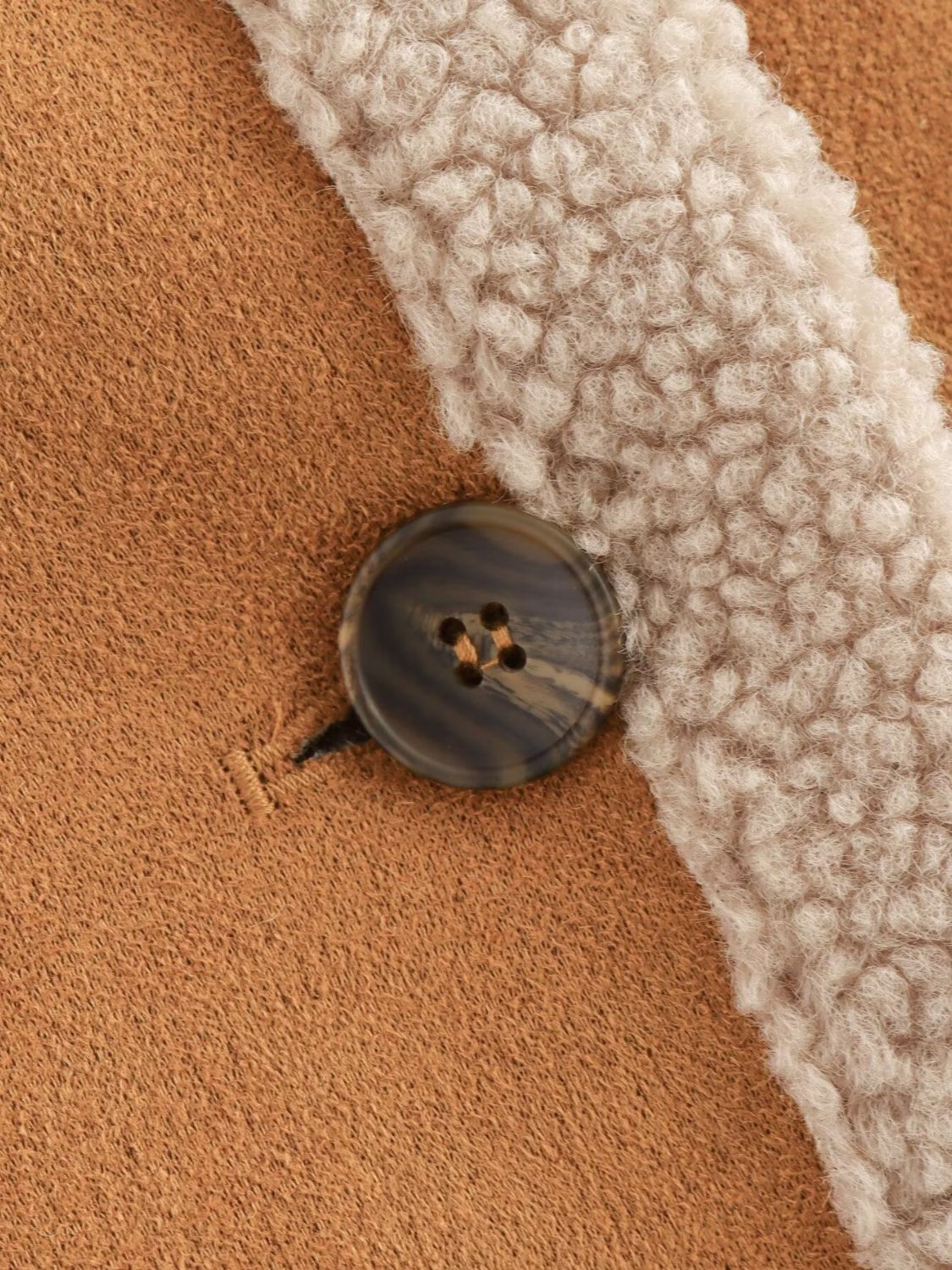 LIZAKOSHT  -  Collared Neck Long Sleeve Jacket