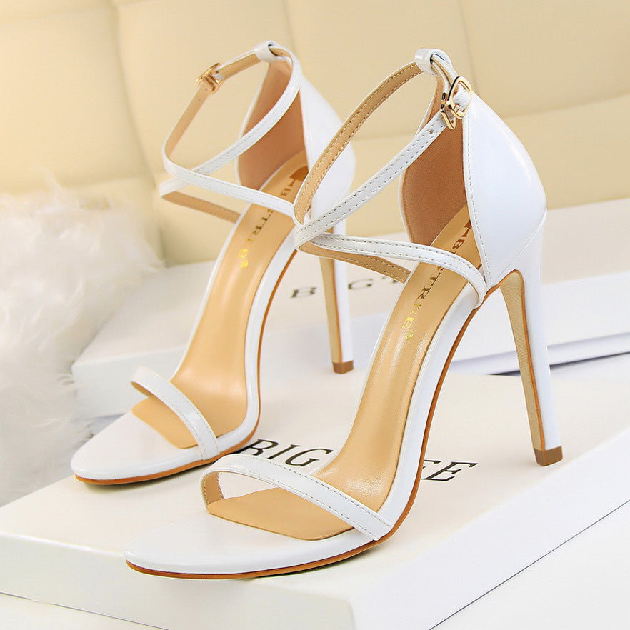 fall shoes 2024 Elegant Style Fashionable Super High Heel Patent Leather Open Toe Strap Sandals Summer Sexy Nightclub Women's High Heels