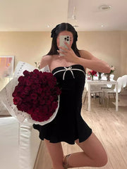 LIZAKOSHT  -  Stylish Impression Strapless Ruffled Skater Dress