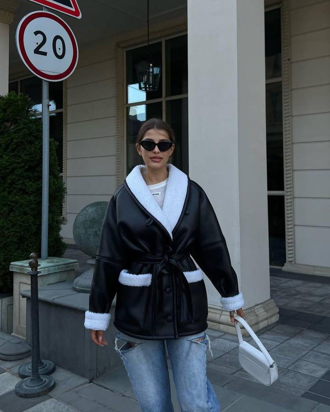 fall 2024 fashion trends Autumn and Winter New Fashion Elegant Fur Integrated Korean Style Long Sleeve Stitching Coat for Women
