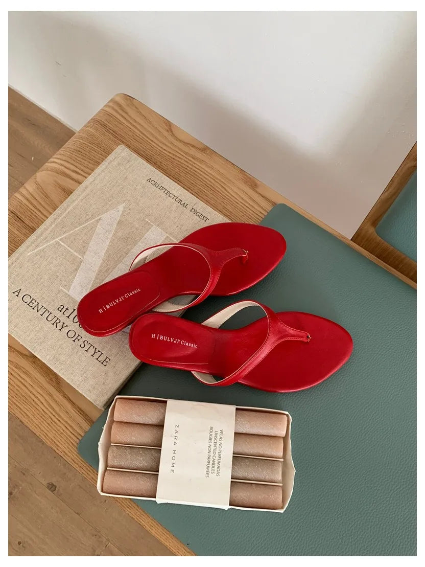 LIZAKOSHT  -  Fashion Clip Toe Toe Flip Flops Flat Wedge Heel Slippers Women Casual Narrow Band Slides Brand Sandal Beach Flip Flops Sandalias