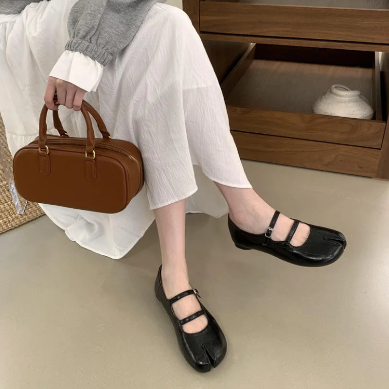 LIZAKOSHT  -  Spring New Tabi Ninja Shoes Women Round Spilt Toe Shallow Buckle Ballet Shoes Fashion Eelgant Low Heels Mary Jane Single Shoes