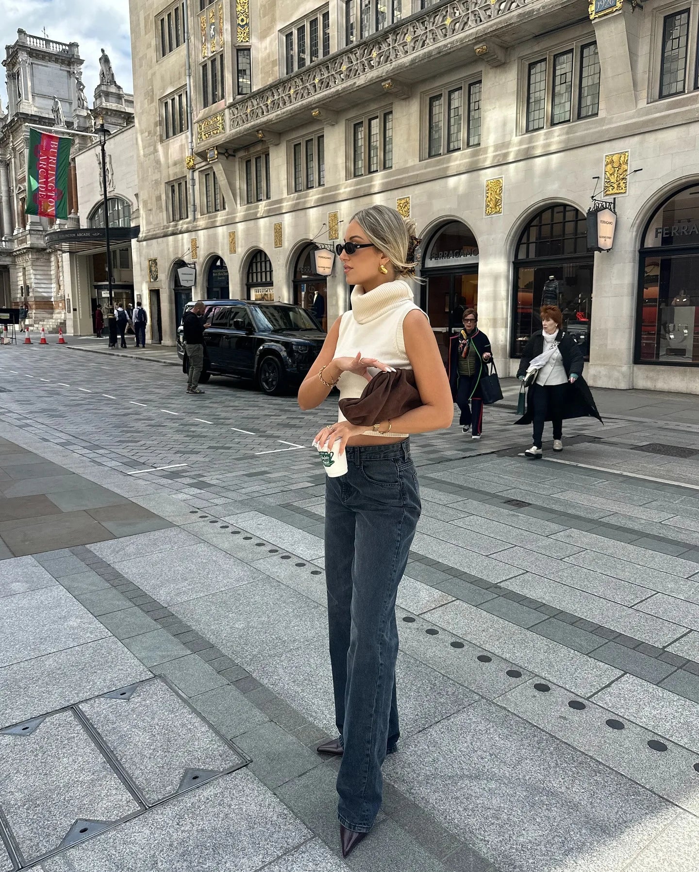 LIZAKOSHT  -  White Turtleneck Knitted Top Sleeveless Vest Sweater Women Elegant Bodycon Tops Vests Sweaters Blue Pullovers Hipster Street New