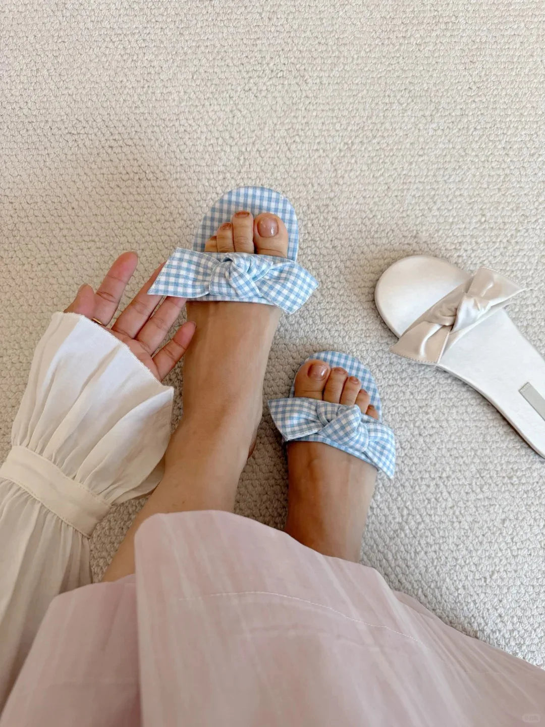 LIZAKOSHT  -  Silk Butterfly-Knot Slippers Women Flat Heel Gingham Sandals Cloth Fabric Slides Female Slip On Pantuflas House Flipflops