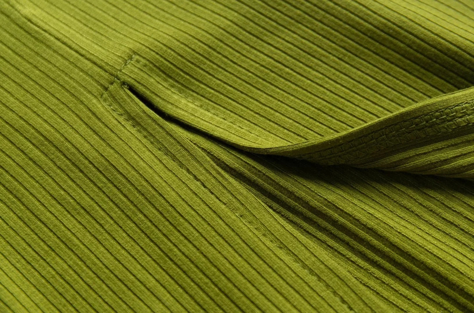 LIZAKOSHT  -  Spring New European and American Holiday Style Solid Color Sexy Square Collar Side Split Leisure Dress