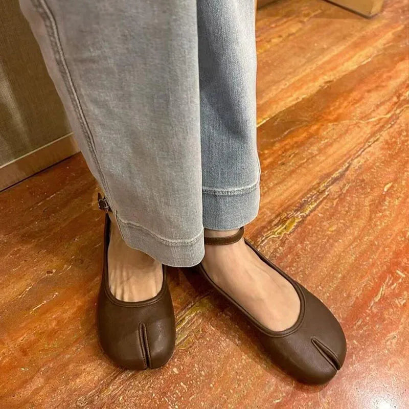 LIZAKOSHT  -  Fashion Split Toe Women Flat Mary Jane Shoes Casual Tabi Ninja Ballet Ladies Slip On Loafer Soft Ballerina Comfort Moccasin