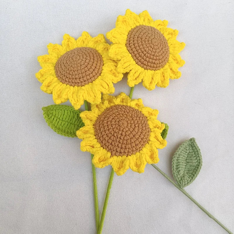 Handmade Crochet Sunflower for Home Decor, Knitting Flowers, Graduation Ceremony Ornament, Artificial Cotton Cord Flowers, Gift