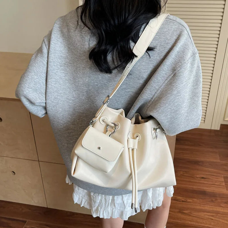 LIZAKOSHT  -  Women'S Drawstring Bucket Bag Fashion Casual Shoulder Bag Large Capacity Tote Bag Crossbody Bag Adjustable Shoulder Strap