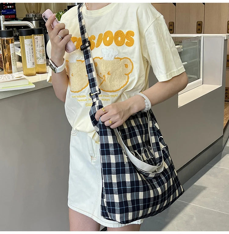 LIZAKOSHT  -  Women's Checkered Shoulder Bag Student Plaid Crossbody Bags Versatile Large Capacity Handbag