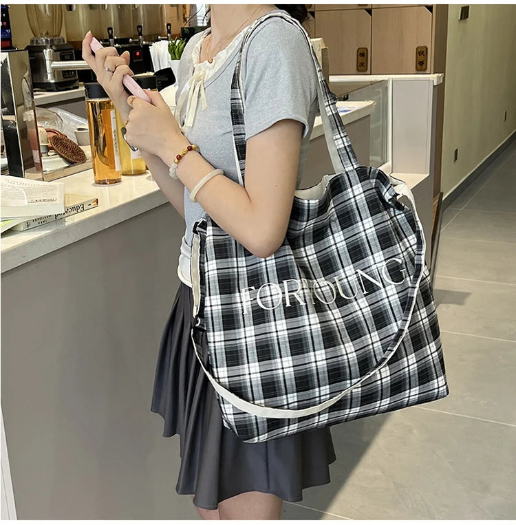 LIZAKOSHT  -  Women's Checkered Shoulder Bag Student Plaid Crossbody Bags Versatile Large Capacity Handbag