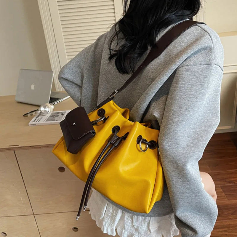 LIZAKOSHT  -  Women'S Drawstring Bucket Bag Fashion Casual Shoulder Bag Large Capacity Tote Bag Crossbody Bag Adjustable Shoulder Strap