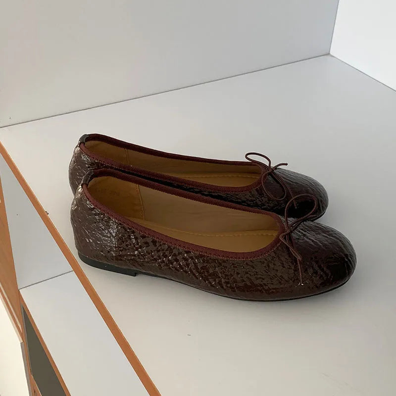 LIZAKOSHT  -  New Spring Autumn Fashion Round Toe Soft Dress Ladies Boat Shoes Casual Female Shallow Women Flat Slip On Shoes