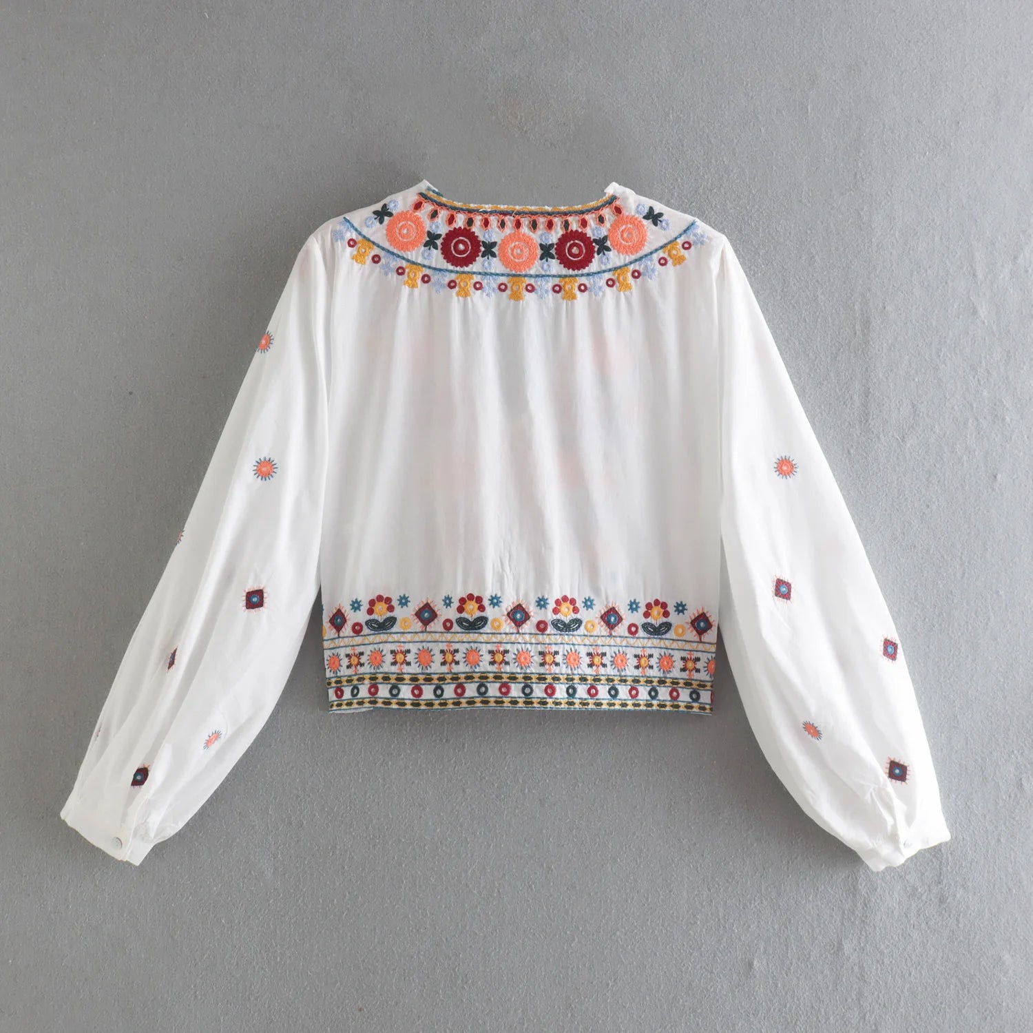 LIZAKOSHT  -  European and American Style Summer New Ethnic Style Contrasting Embroidered Top Shirt Contrasting Embroidered Half Skirt Set