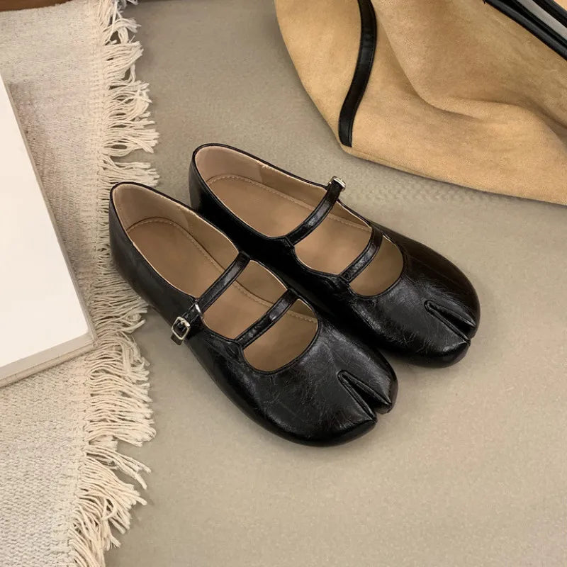 LIZAKOSHT  -  Spring New Tabi Ninja Shoes Women Round Spilt Toe Shallow Buckle Ballet Shoes Fashion Eelgant Low Heels Mary Jane Single Shoes