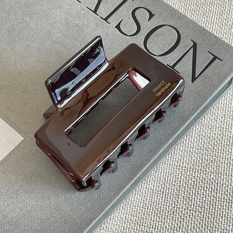 LIZAKOSHT  -  1PC Chocolate, Acetate, Grab Clip, Hair Clip, Female, Back of Head, Hair Grip, Premium, Shark, High Quality, Four Seasons