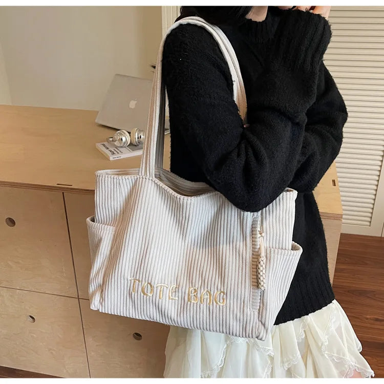 LIZAKOSHT  -  Versatile Large Capacity Top Handle Bag Stylish Plush Tote Bag High End Fashionable Shoulder Bag