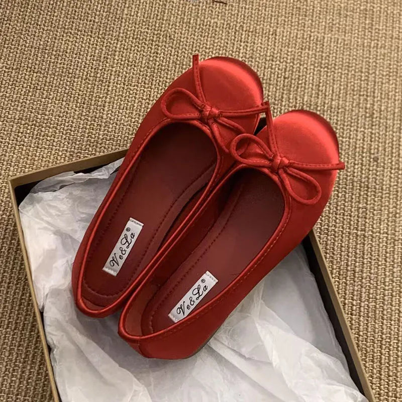 LIZAKOSHT  -  Spring New Women Flat Shoes Fashion Round Toe Shallow Slip On Ladies Casual Ballerina Shoes Soft Flat Ballet Shoes New Woman
