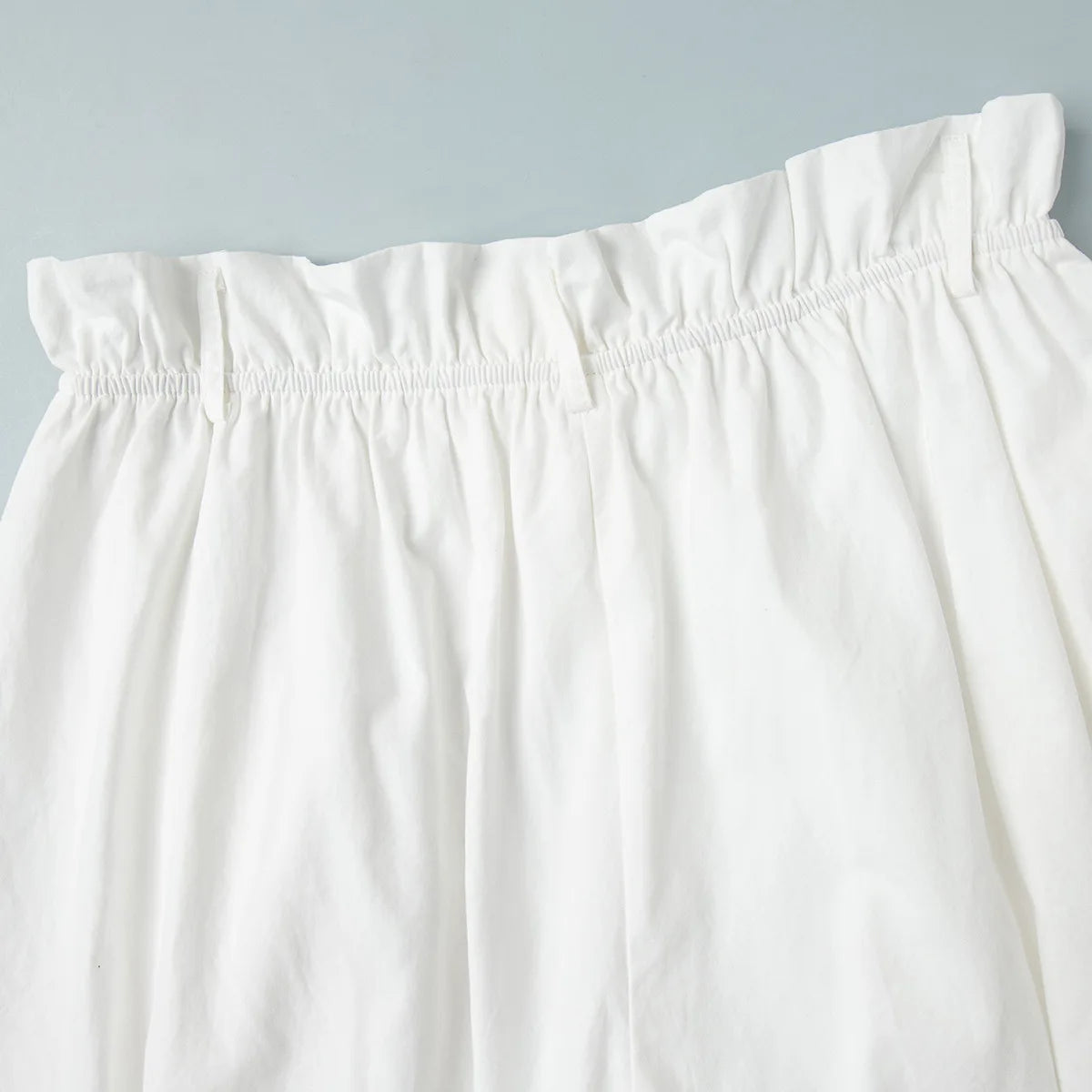LIZAKOSHT  -  Spring and Summer Women Flower Bud Lantern Cotton Shorts Trend Loose Pleated Pocket Design Solid Versatile Casual Beach Shorts
