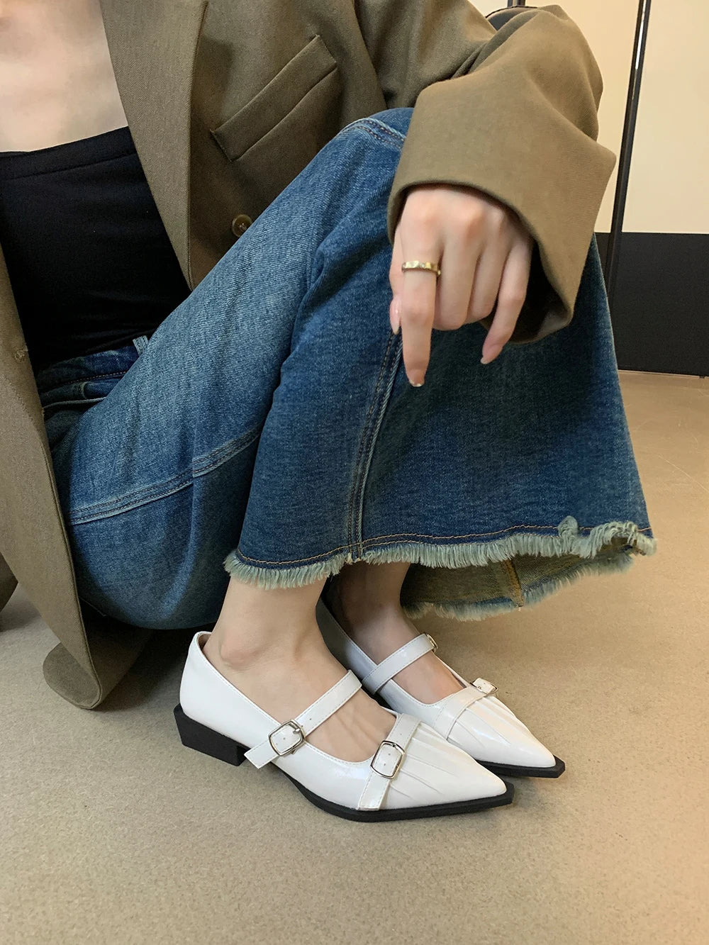 LIZAKOSHT -  Pointed Toe Women Loafers 2024 New Arrivals Black Brown White Fashion Dress Shoes Belt Buckle Black White Brown Party Low Heeled