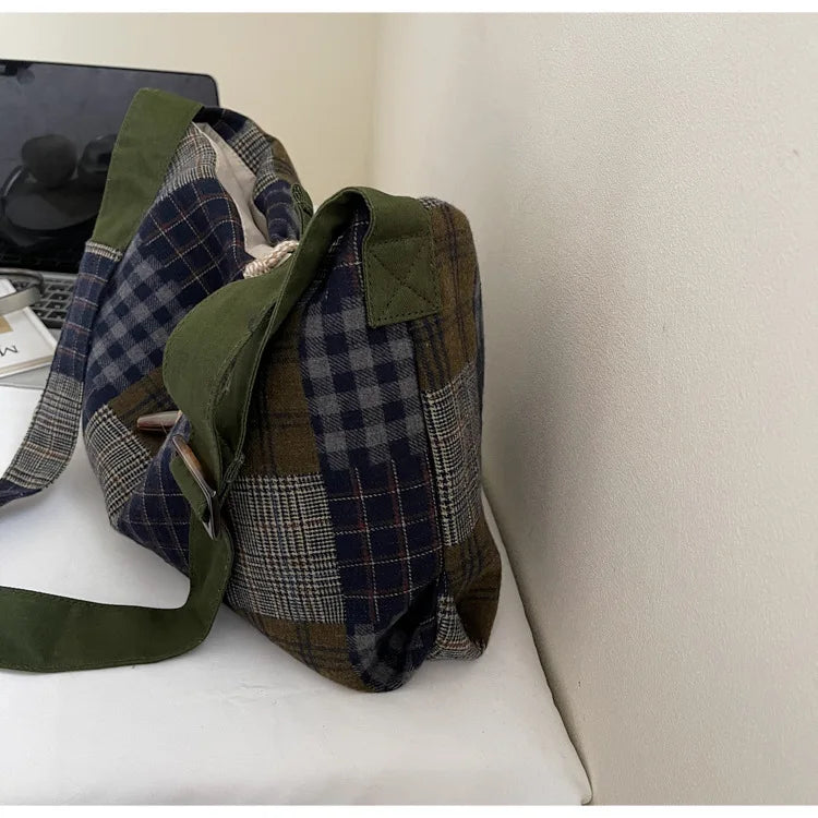 LIZAKOSHT  -  Fashion Plaid Texture Shoulder Bag Autumn Winter Wool Large Capacity Crossbody Bag Retro Lazy Style Lightweight Storage Bag