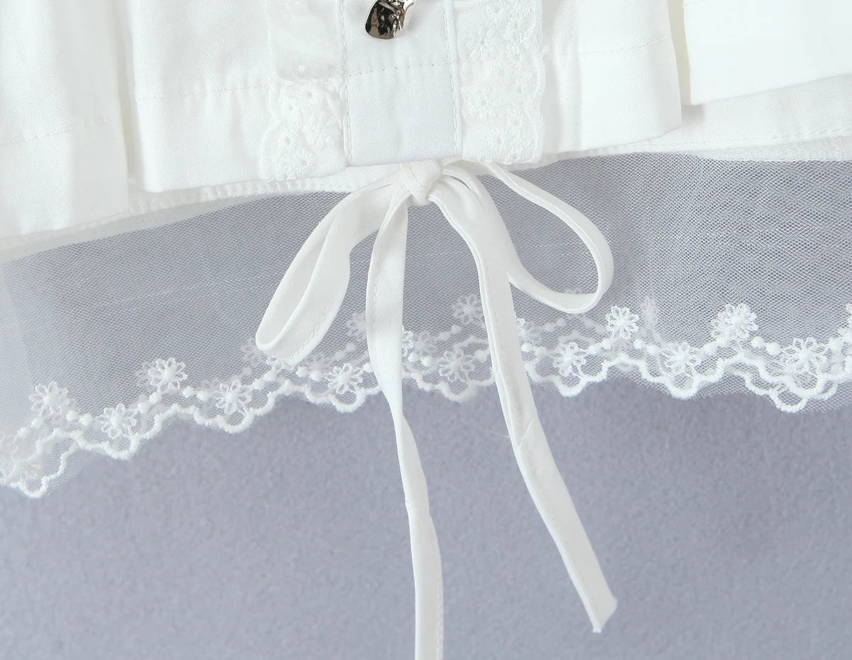 LIZAKOSHT  -  Stylish White Spliced Lace Short Puff Sleeve Shirt Women Peter Pan Collar Bow Hem Loose Crop Tops