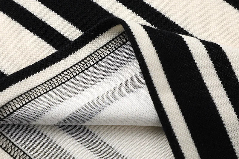 LIZAKOSHT  -  Black and White Striped Loose Short-sleeved T-shirt V-neck Pullover Bottoming Casual Shirt Summer New Style