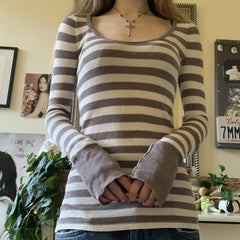 LIZAKOSHT  -   Women Y2k Grunge Striped Long Sleeve Tops Crew Neck Fall Slim Fit T Shirts 2000s Gothic Harajuku Aesthetic Tee Tops