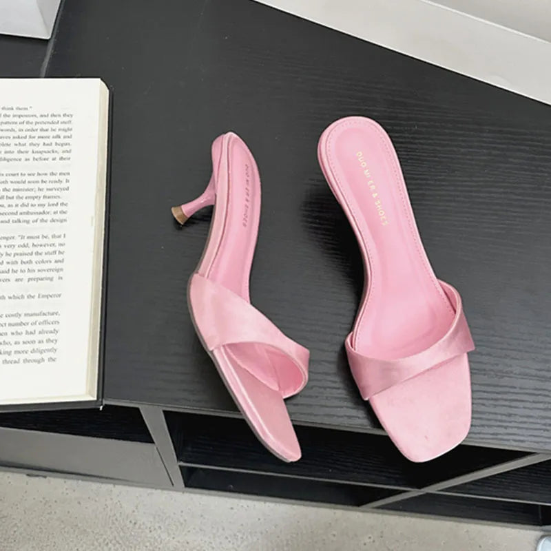 LIZAKOSHT  -  Women Summer Fashion Heel Square Toe Simple Silk Solid Color Slippers Outdoor Peep Toe Casual Slide Flip Flops Women Sandal