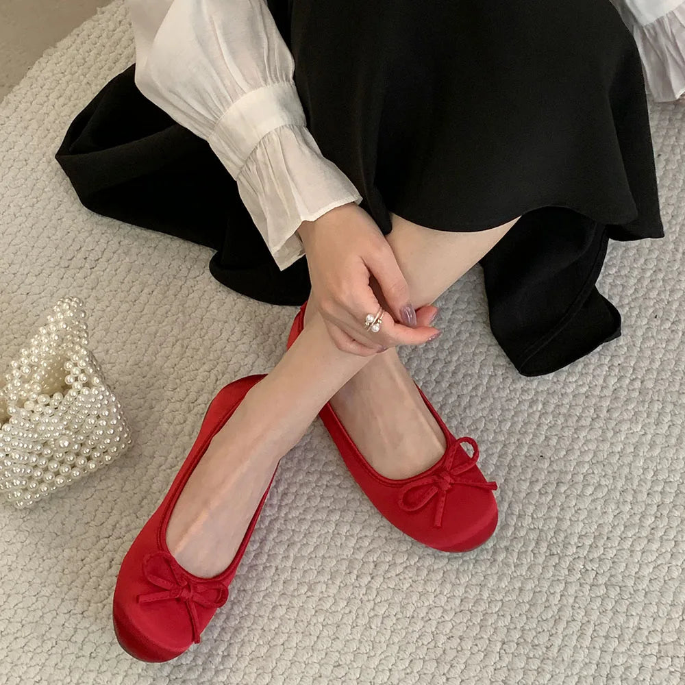 LIZAKOSHT  -  Brand New Women's Flats Ballet Shoes Sweet Round Toe Satin bow Soft Sole Daily Life Easy to Slip On Shoes for Office Lady