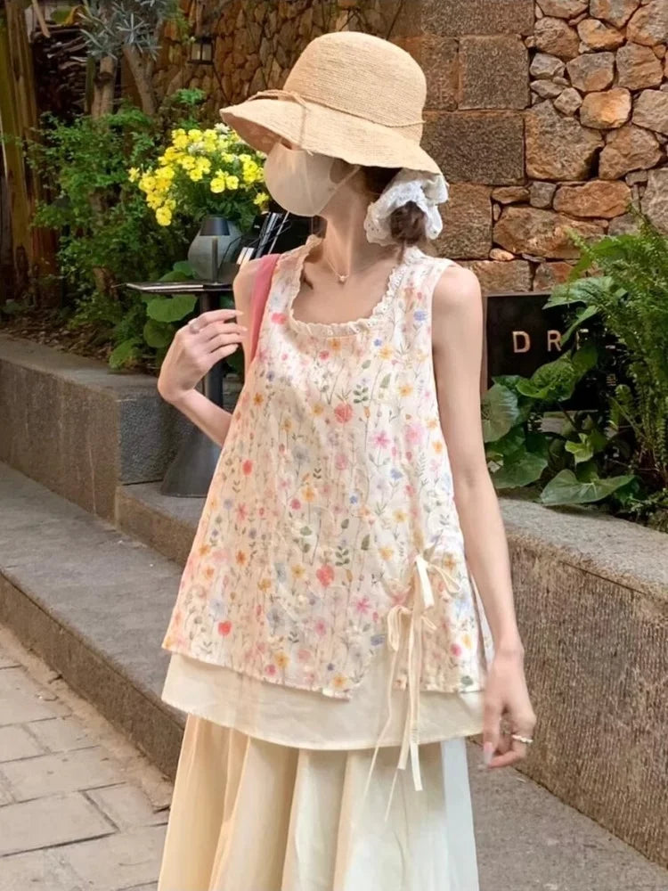 LIZAKOSHT  -  Sweet Summer Flower Print Fake Two Piece Square Neck Embroidery Loose Tanks & Camis
