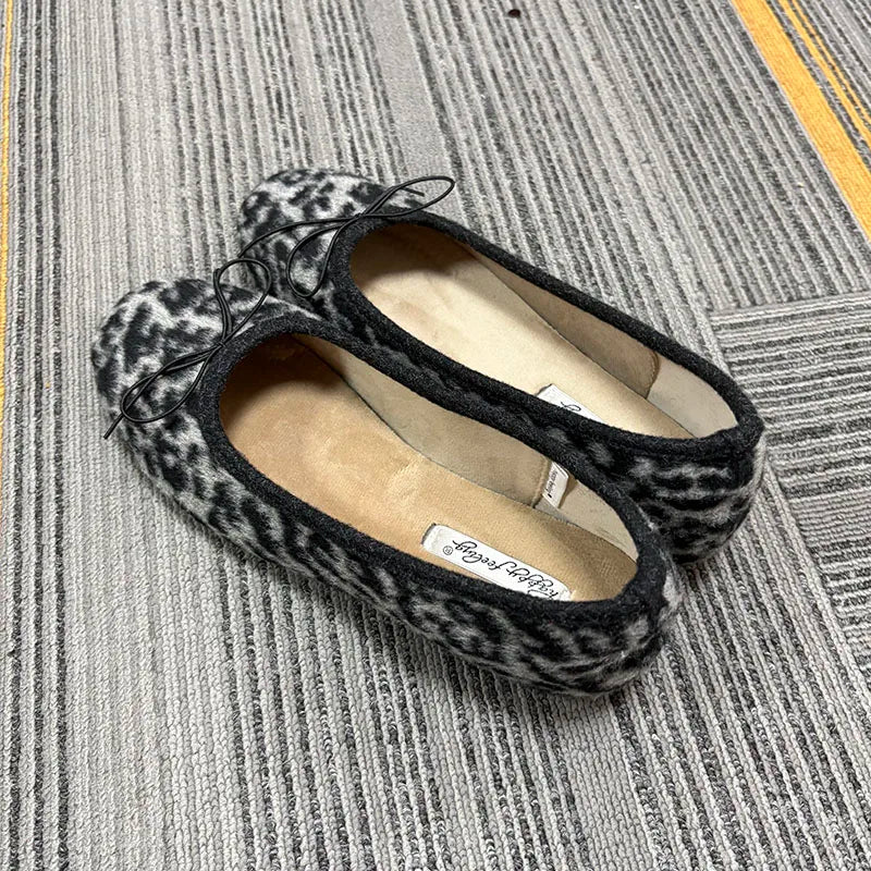 LIZAKOSHT  -  Winter Female Round Toe Ladies Flat With Plush Shoes  New Autumn Butterfly-Knot Fashion Fur Flats Slip On Shoes For Women Ballet