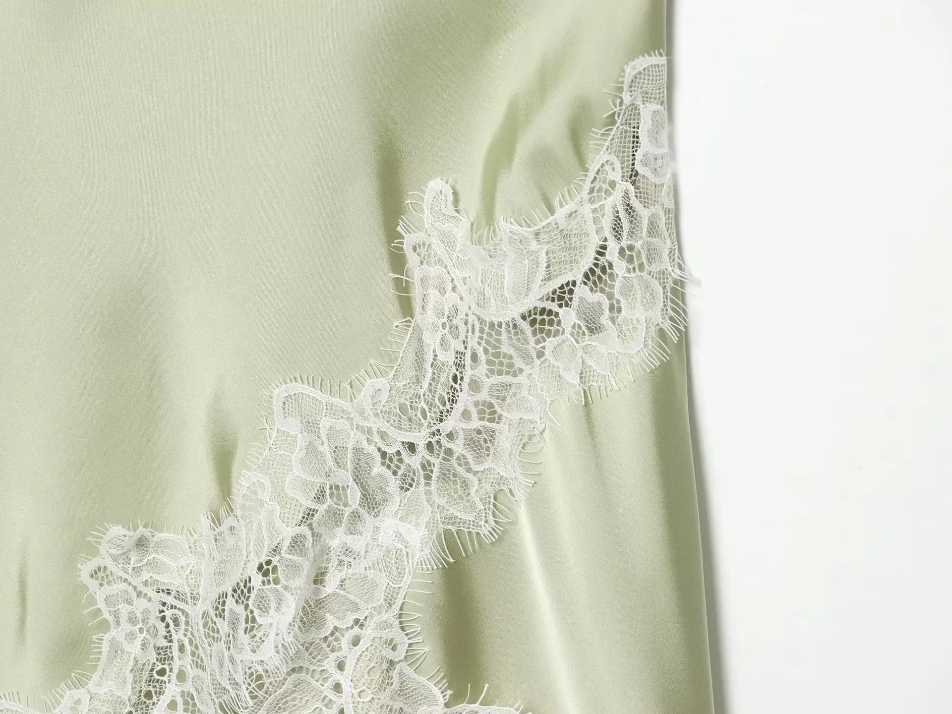 LIZAKOSHT  -  Irregular Lace-Paneled Dress Women's Round Neck Fashion Loose Midriff-Baring Sexy Dress Summer New Female Commuting Dress