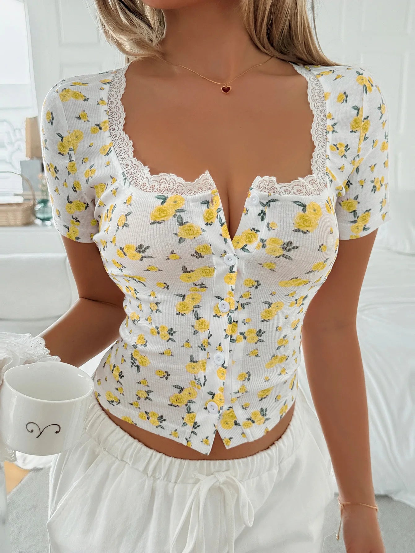 LIZAKOSHT  -  Woman Clothes Y2K T-shirts Square Collar Short Sleeve Floral Print Slim T Shirt Girls Buttons Lace Patchwork Crop Tops