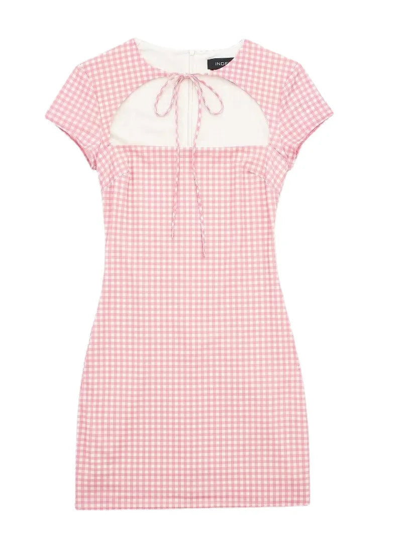 LIZAKOSHT  -  Spring/summer European and American Ladies' Short-sleeved Dresses with Small Plaid Pink Ribbons and Knotted Bows.