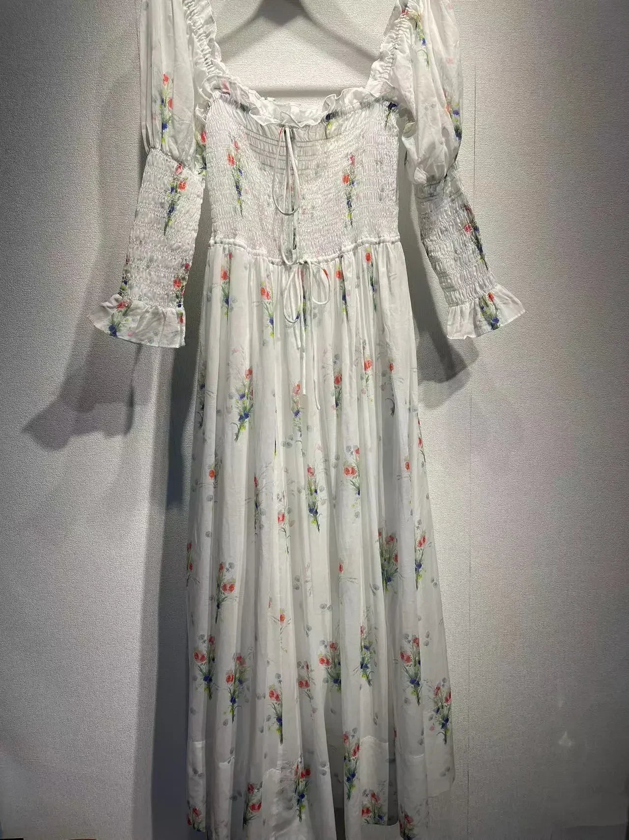 LIZAKOSHT  -  Spring and Summer Pleated Square Neck Puff Sleeve Floral Print Long Dress for Women