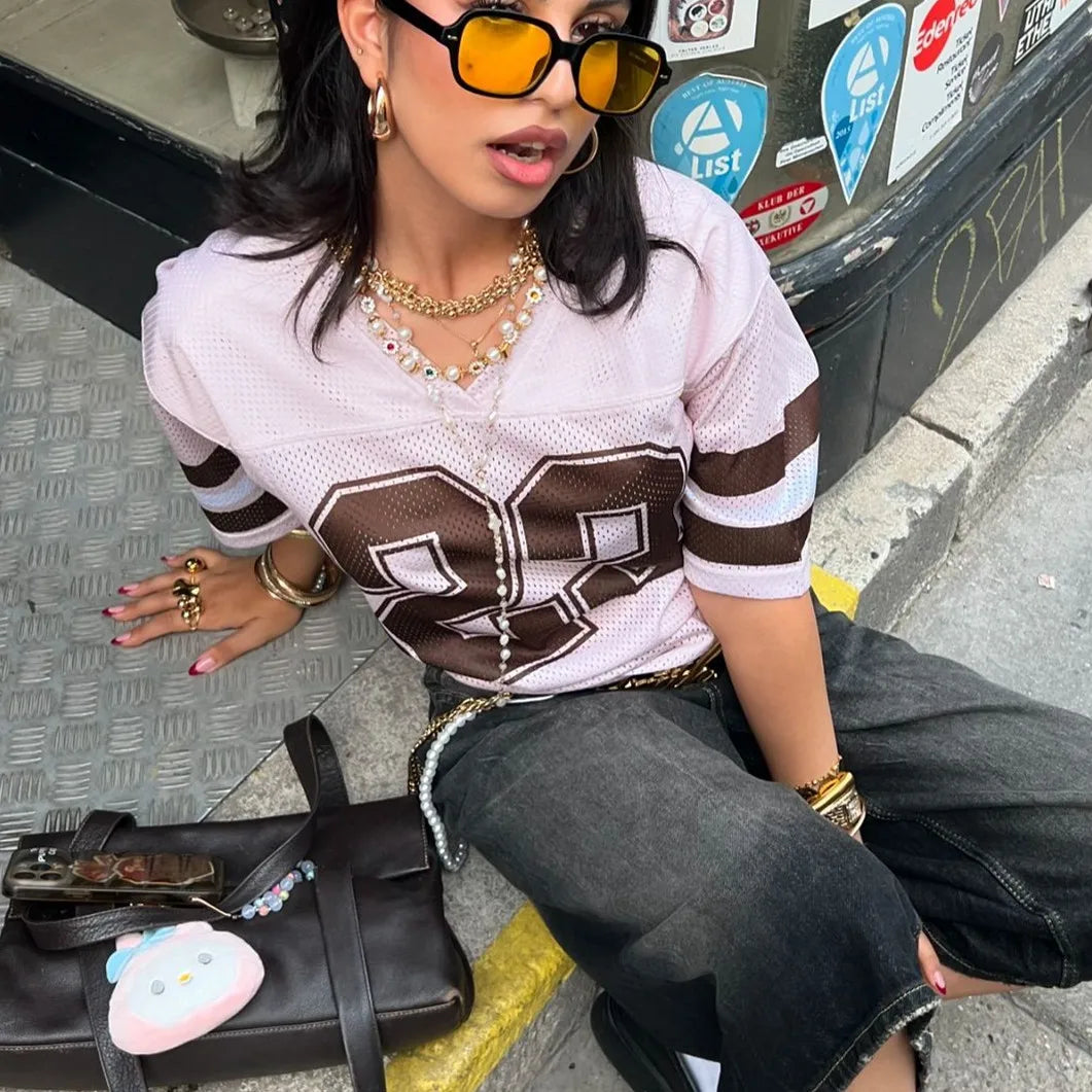LIZAKOSHT  -  Women Y2k Graphic Oversized Jersey Tee Sporty Aesthetic Number Letter Print Jersey Shirt Preppy Clothes Retro Streetwear