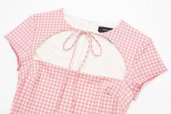 LIZAKOSHT  -  Spring/summer European and American Ladies' Short-sleeved Dresses with Small Plaid Pink Ribbons and Knotted Bows.