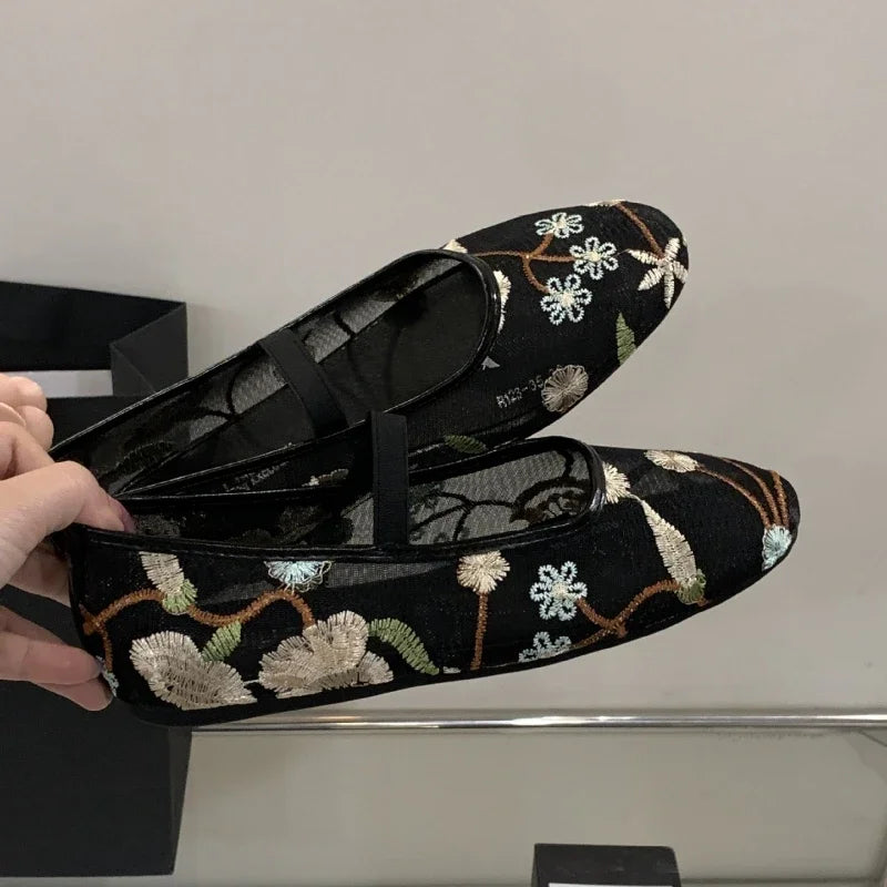 LIZAKOSHT  -  Mesh Embroidered Design Ballet Flats Womens Comfortable Round Toe Breathable Mule Sandals Casual Soft Bottom Beach Shoes Pumps